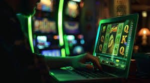 Pengguna menikmati fitur taruhan sportsbook sakaw39 lewat ponsel